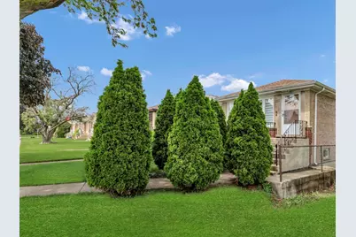 7008 W Montrose Avenue, Norridge, IL 60706 - Photo 2