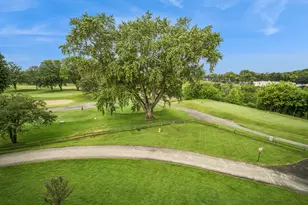 250 W Parliament Pl, Mount Prospect, IL 60056 - Photo 16