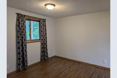 35777 N Helendale Road, Ingleside, IL 60041 - Photo 14