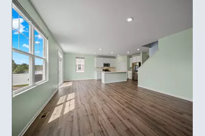 759 Kentshire Circle, Elgin, IL 60124 - Photo 12