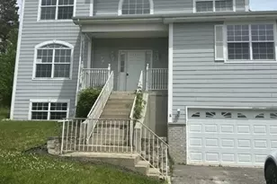 36 Burnette Dr, Antioch, IL 60002 - Photo 1