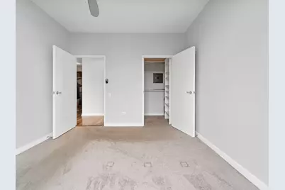 653 N Kingsbury Street #2004, Chicago, IL 60654 - Photo 10