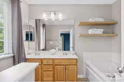 324 Abington Woods Drive #324, Aurora, IL 60502 - Photo 14