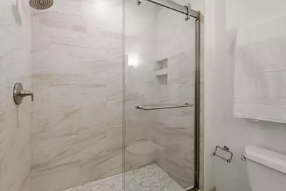 2943 N Lincoln Avenue #204, Chicago, IL 60657 - Photo 14