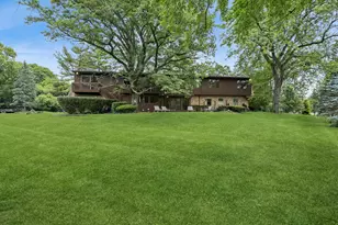 8080 Wolf Rd, Burr Ridge, IL 60527 - Photo 4