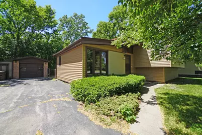 1512 Glen Ellyn Road, Glendale Heights, IL 60139 - Photo 1