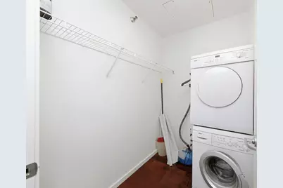550 N St Clair Street #1204, Chicago, IL 60611 - Photo 18