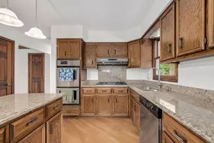 1799 Denison Rd, Naperville, IL 60565 - Photo 12