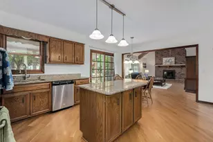 1799 Denison Rd, Naperville, IL 60565 - Photo 8