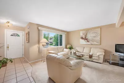 1328 Dove Court, Mount Prospect, IL 60056 - Photo 6