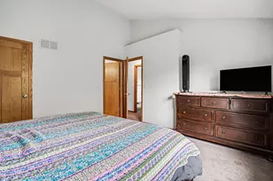 1132 Wishing Well Ln, Naperville, IL 60564 - Photo 12