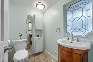 1881 N Maud Ave, Chicago, IL 60614 - Photo 12