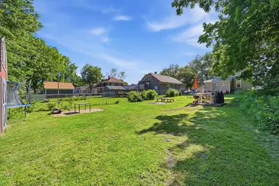 441 N Highland Avenue, Aurora, IL 60506 - Photo 24