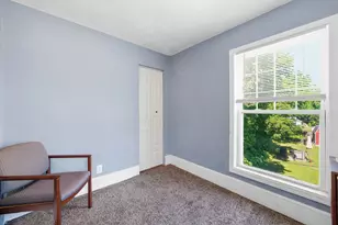 441 N Highland Ave, Aurora, IL 60506 - Photo 14