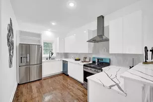 6840 S Cregier Ave, Chicago, IL 60649 - Photo 10