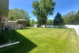 1705 N North Ave, McHenry, IL 60050 - Photo 8