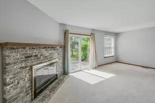 804 N Tamarac Blvd, Addison, IL 60101 - Photo 10
