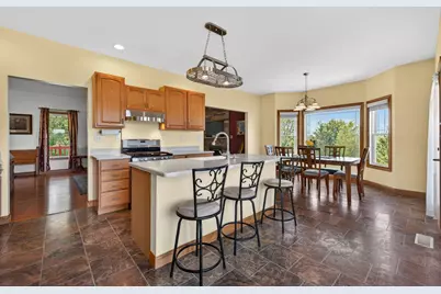 6880 E Cherry Hill Road, Ridott, IL 61067 - Photo 10