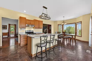 6880 E Cherry Hill Rd, Ridott, IL 61067 - Photo 10