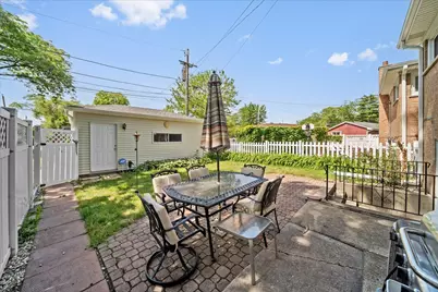 3715 Greenleaf Street, Skokie, IL 60076 - Photo 20