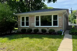 3715 Greenleaf St, Skokie, IL 60076 - Photo 1