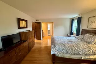 2736 Covert Rd, Glenview, IL 60025 - Photo 12