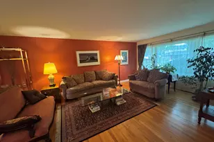 2736 Covert Rd, Glenview, IL 60025 - Photo 6