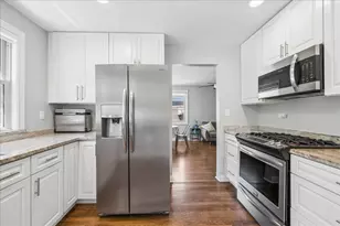 7542 W Bryn Mawr Ave, Chicago, IL 60631 - Photo 8