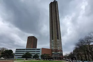 3660 N Lake Shore Dr, Chicago, IL 60613 - Photo 1