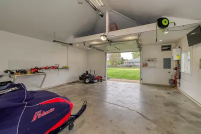 704 N First Street, Elburn, IL 60119 - Photo 6