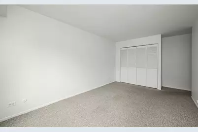 1103 S Hunt Club Drive #126, Mount Prospect, IL 60056 - Photo 12