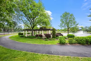 1103 S Hunt Club Dr, Mount Prospect, IL 60056 - Photo 24