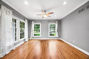 1729 Wiesbrock Ln, Batavia, IL 60510 - Photo 4