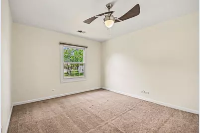 5235 Rockpointe Court #5235, Gurnee, IL 60031 - Photo 10
