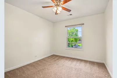 5235 Rockpointe Court #5235, Gurnee, IL 60031 - Photo 8