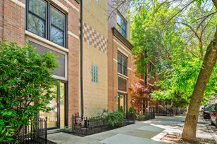 1507 W Chestnut St, Chicago, IL 60642 - Photo 2