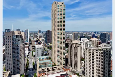 33 W Ontario Street #48A, Chicago, IL 60654 - Photo 2