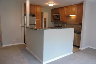 4730 Calvert Dr, Rolling Meadows, IL 60008 - Photo 12