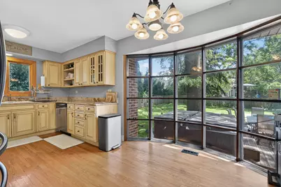 712 Pawnee Lane, Naperville, IL 60563 - Photo 12