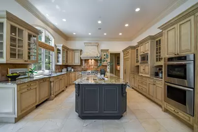 887 Crescent Boulevard, Glen Ellyn, IL 60137 - Photo 24
