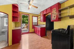 528 Water St, Joliet, IL 60436 - Photo 12