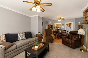 528 Water St, Joliet, IL 60436 - Photo 6