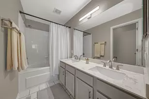 2422 Palazzo Dr, Buffalo Grove, IL 60089 - Photo 12