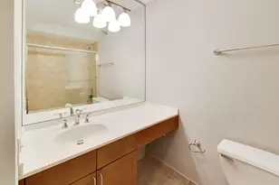 [Address not provided], Chicago, IL 60611 - Photo 16
