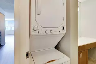 [Address not provided], Chicago, IL 60611 - Photo 18