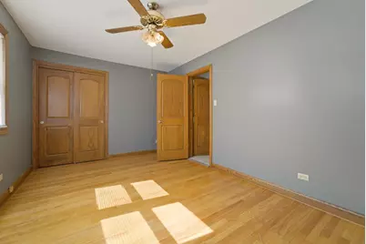 10817 S Avenue G, Chicago, IL 60617 - Photo 12
