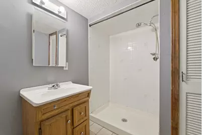 10817 S Avenue G, Chicago, IL 60617 - Photo 18