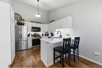 805 N First Street, Elburn, IL 60119 - Photo 10