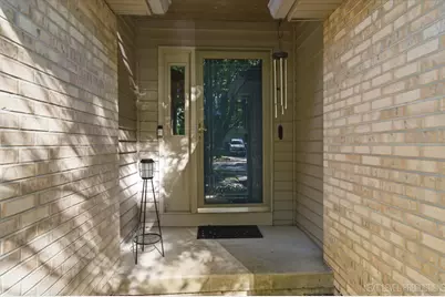 805 N First Street, Elburn, IL 60119 - Photo 2