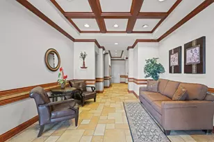 100 N Bokelman St, Roselle, IL 60172 - Photo 4